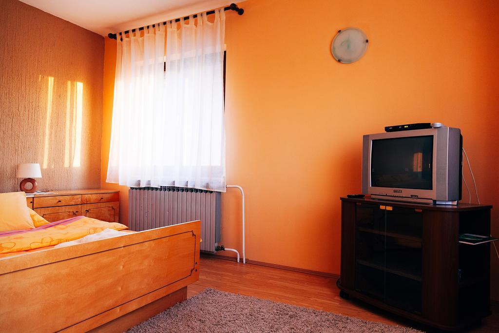 Apartmani Maraton Vukovar Exterior photo