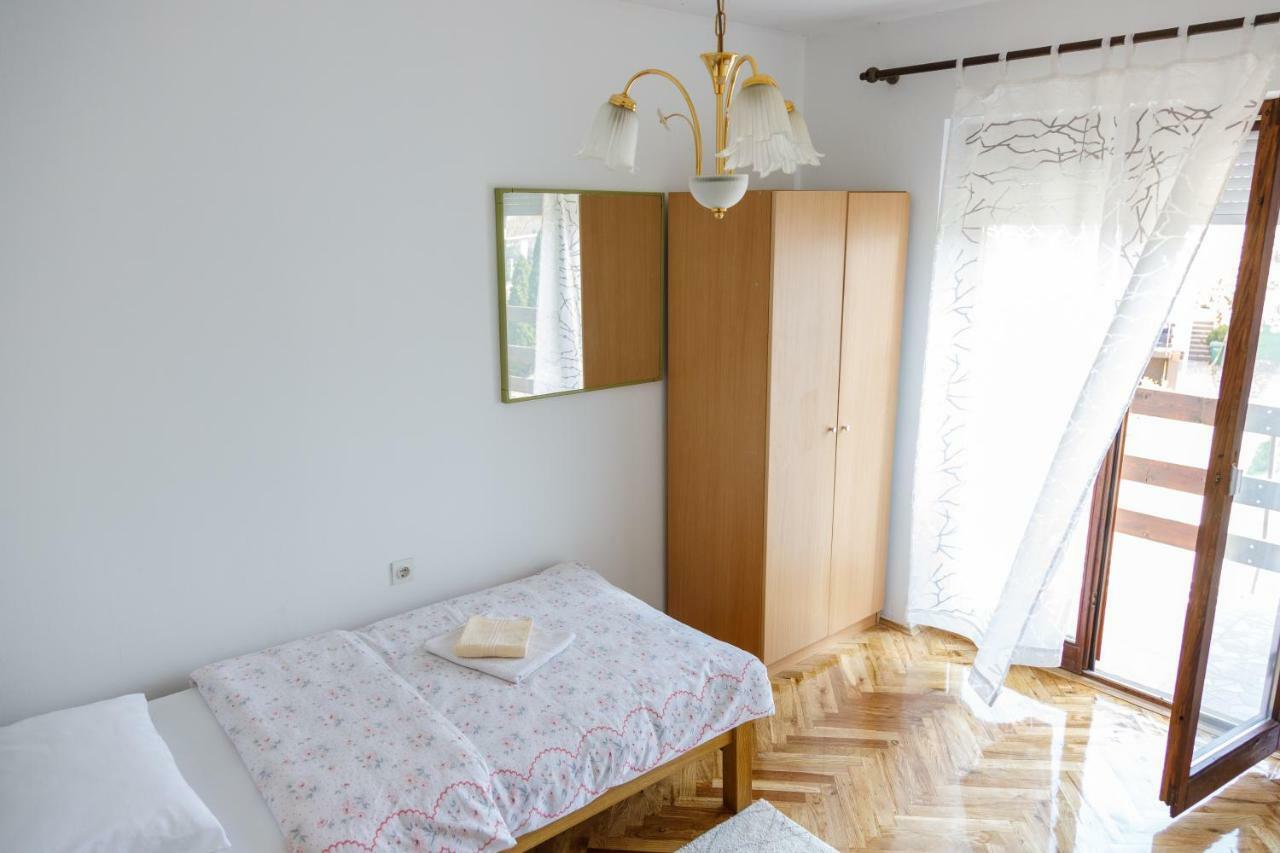 Apartmani Maraton Vukovar Exterior photo
